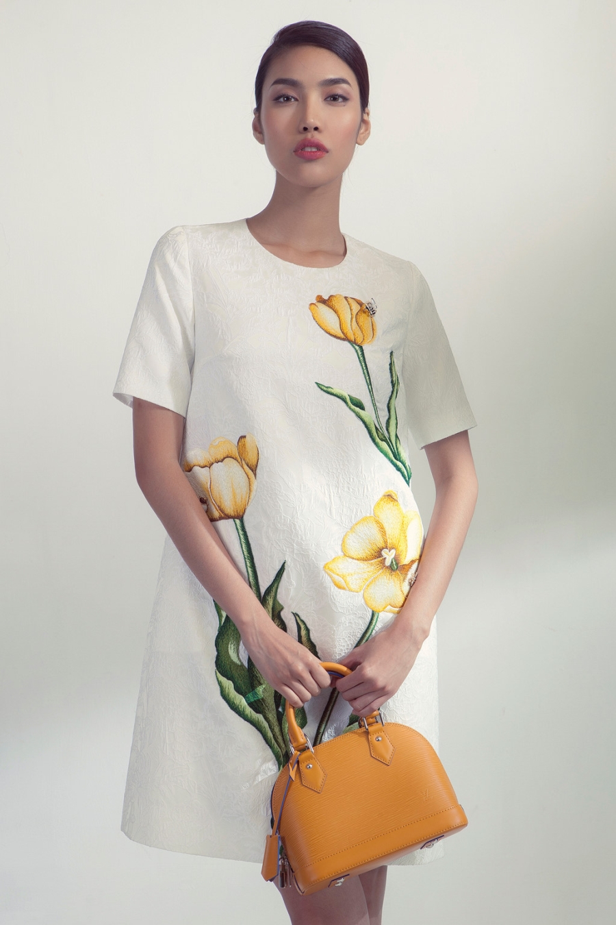Vay hoa tiet hoa len ngoi trong mua mot thu dong hinh anh 7
