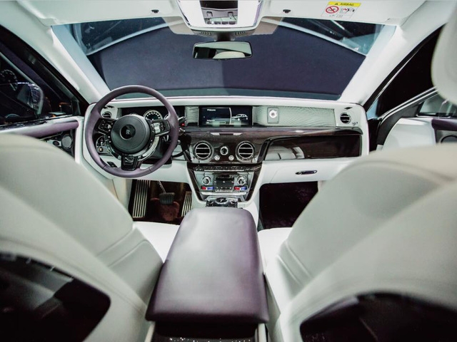 Xe siêu sang Rolls-Royce Phantom 2018 đã có mặt tại đại lý - Ảnh 7.