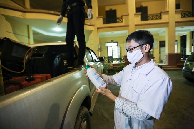 Hà Nội: Dùng vòi rồng phun thuốc diệt muỗi phòng dịch sốt xuất huyết trên toàn thành phố - Ảnh 7.