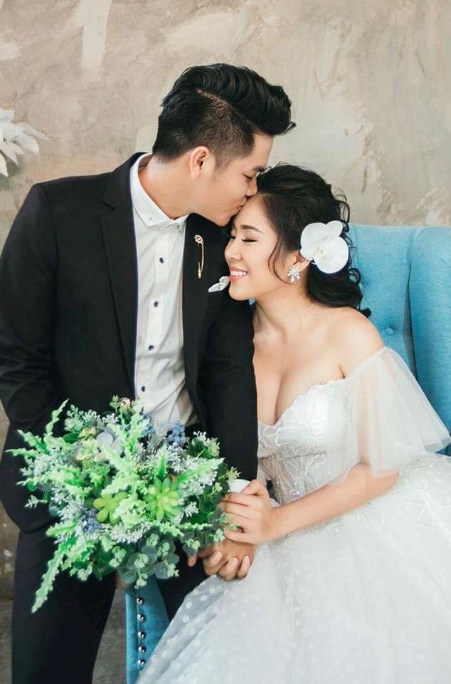 Le Phuong va chong kem tuoi cong bo anh cuoi hinh anh 1