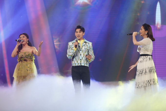 minh-hang-muon-de-lien-khi-xem-thien-khoi-trinh-dien-tai-idol-kids-11
