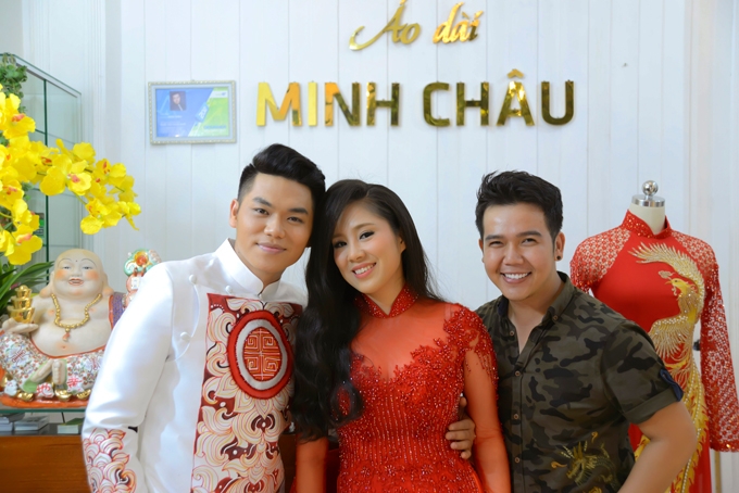 chong-tre-doi-hon-le-phuong-khi-di-thu-ao-dai-cuoi-10