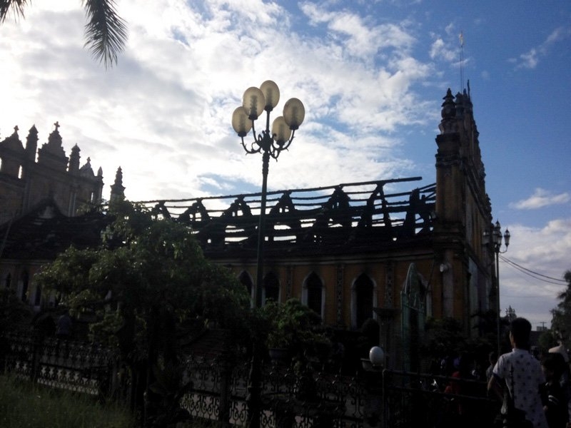 Nhà thờ Trung Lao, Cháy, Hỏa hoạn, Nam Định
