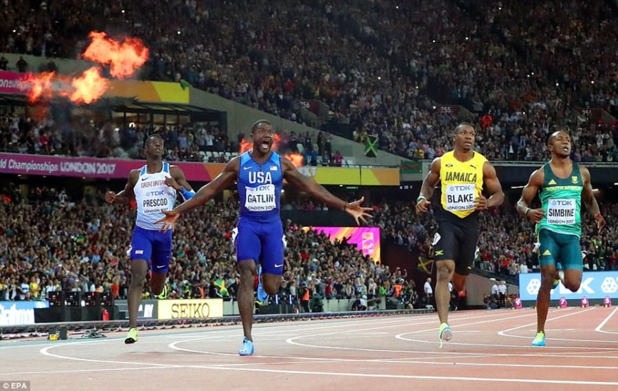 Usain Bolt that bai o chung ket 100 m giai vo dich the gioi hinh anh 6