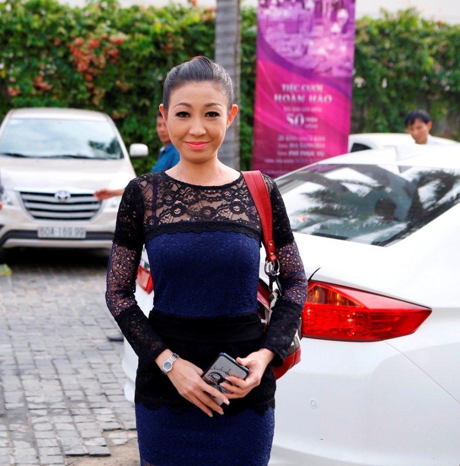Khoang 15.000 thi sinh do ve Sai Gon thi hat Bolero hinh anh 2