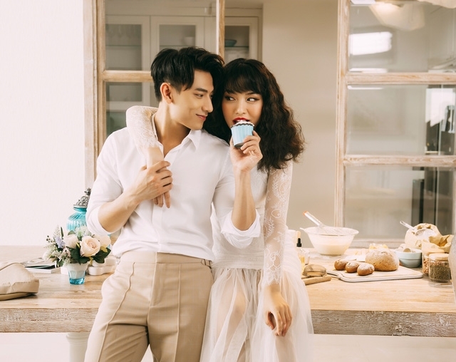 Làm theo cách này thì đã lấy nhau lâu cũng vẫn nồng nhiệt như ngày đầu hẹn hò - Ảnh 1.