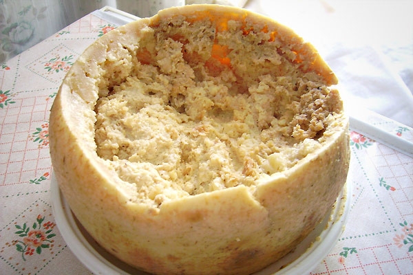 Nhung dac san gay tranh cai nhat the gioi hinh anh 9