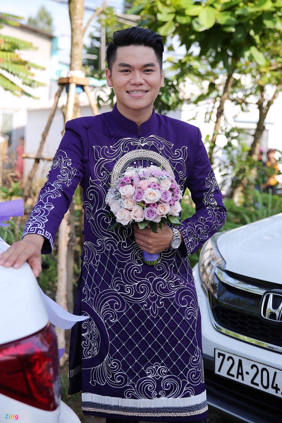 Dan dien vien ve Tra Vinh du le cuoi lan hai cua Le Phuong hinh anh 4