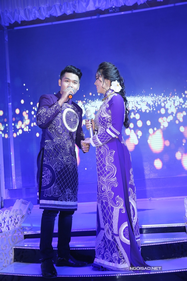 le-phuong-hon-trung-kien-say-dam-truoc-mat-con-trai-8