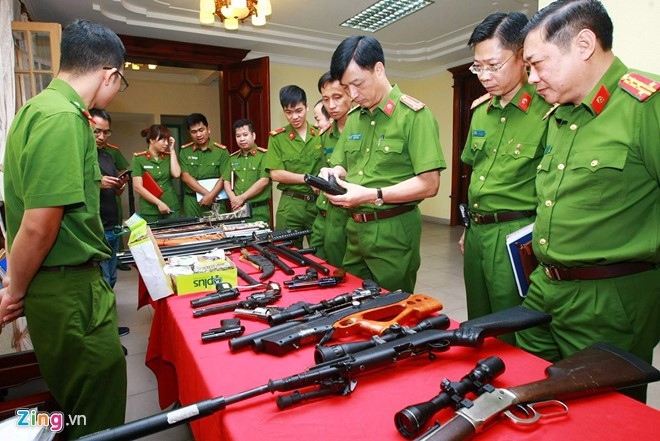 Mo cac dot cao diem tan cong, tran ap bang nhom toi pham hinh anh 1