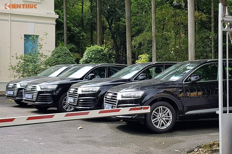 Can canh 150 xe sang Audi Apec 2017 tai Sai Gon-Hinh-4