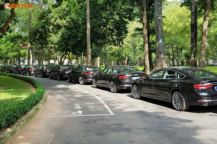 Can canh 150 xe sang Audi Apec 2017 tai Sai Gon-Hinh-9