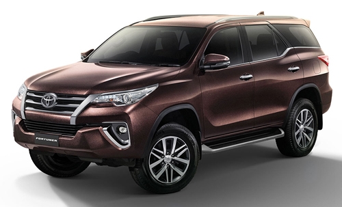 toyota-fortuner-moi-bo-phanh-tang-trong-gia-tu-37300-usd