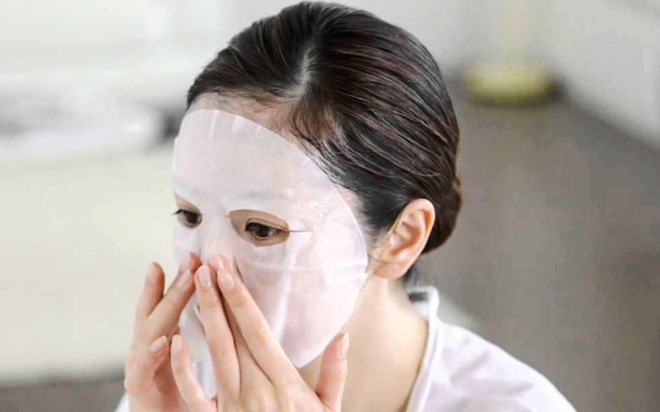 Nếu bạn chưa bao giờ đắp mặt nạ giấy ấm nóng, hãy thử một lần rồi bạn sẽ “nghiện” luôn đấy - Ảnh 1.