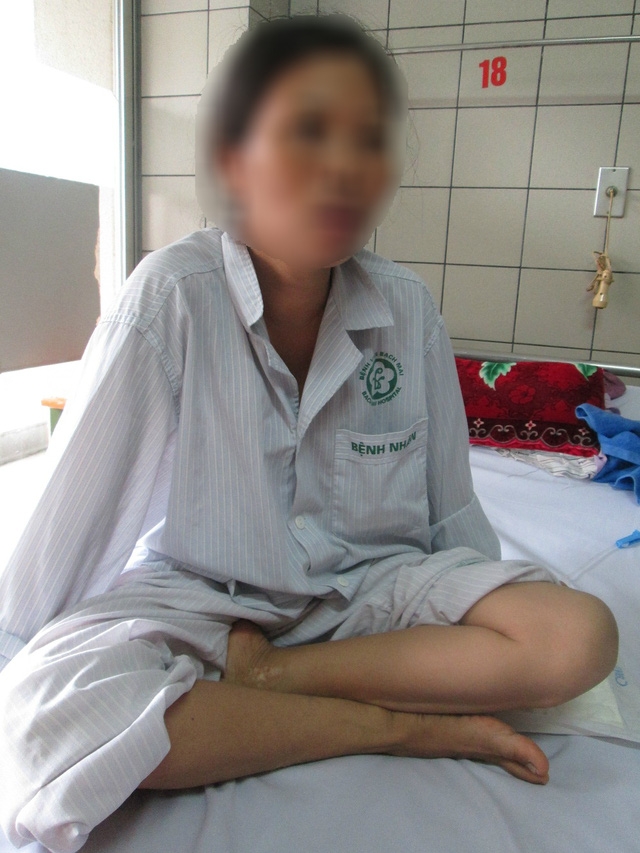  Không ngờ, cuối cùng, chị lại rơi vào cuộc hôn nhân đầy bạo lực và nước mắt. 