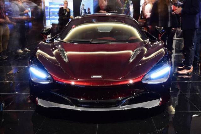 Siêu xe McLaren 720S cháy hàng hết năm 2018 - Ảnh 2.