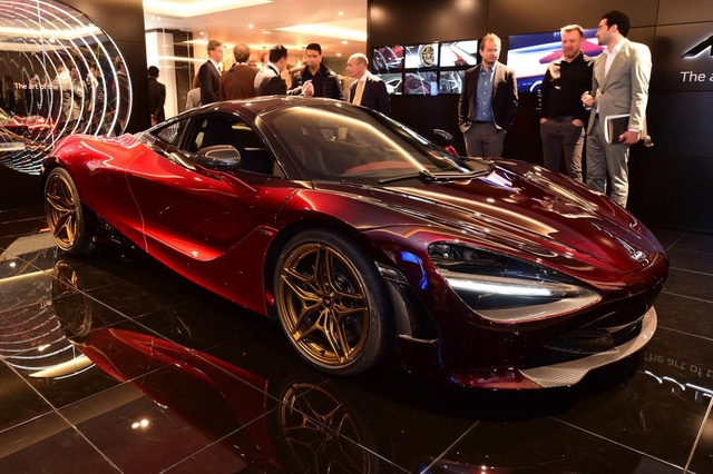 Siêu xe McLaren 720S cháy hàng hết năm 2018 - Ảnh 4.