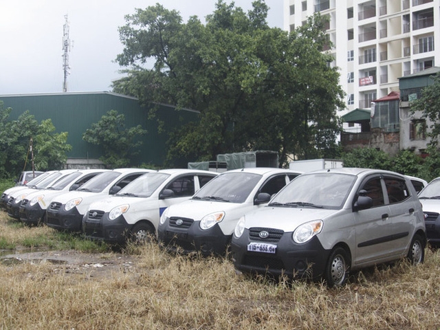  Giá xe giảm, chủng loại xe đa dạng nên thời tung hoành của những chiếc minivan cũ được cải hoán để sử dụng tại Việt Nam đã không còn. 