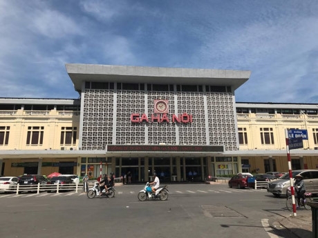 Can canh ga Ha Noi truoc de xuat di doi - Anh 8