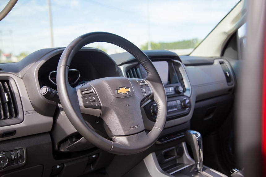 Danh gia Chevrolet Colorado 2017 gia 839 trieu dong tai Viet Nam hinh anh 8
