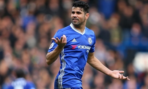 Diego Costa phai tap cung doi du bi o Chelsea.
