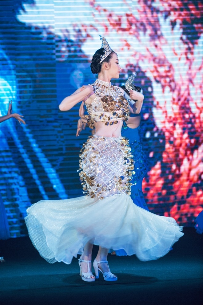 linh nga dep man ma xuat hien sau khi cong khai nguoi yeu dai gia - 9