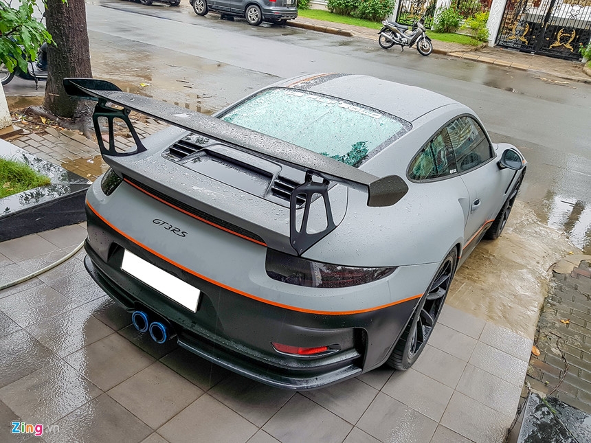 Quoc Cuong Gia Lai do Porsche 911 GT3 goi nho Car Passion hinh anh 3