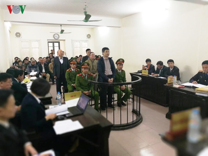 anh: hon 2.000 ngay bo tron den vanh mong ngua cua giang kim dat hinh 12