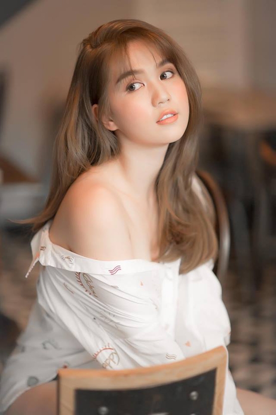 ngoc-trinh-dan-ong-it-tuoi-khong-bao-gio-lot-vao-mat-xanh-cua-toi
