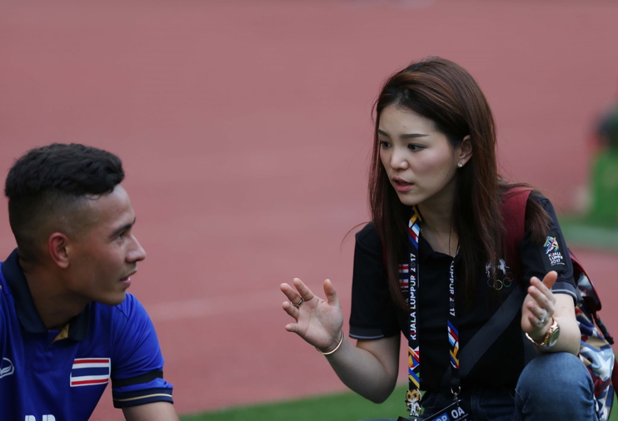 Nu truong doan an can dong vien cau thu U22 Thai Lan hinh anh 3