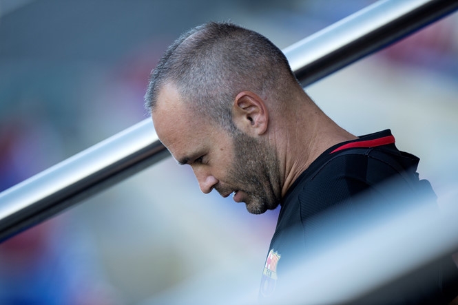Iniesta sẽ vắng mặt khi Barcelona đến làm khách trên sân Real Madrid /// AFP