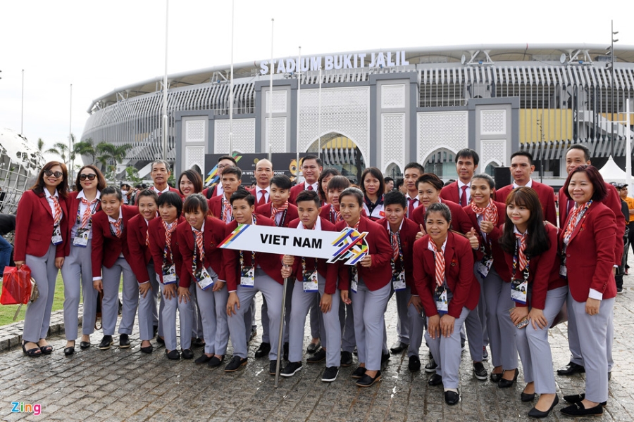 Quoc ky Viet Nam tung bay tai le thuong co SEA Games 29 hinh anh 4