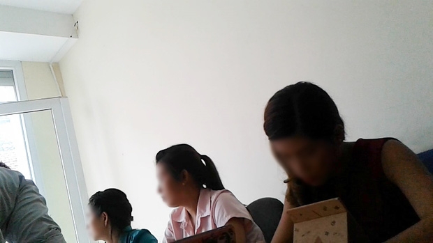 Thâm nhập “hang ổ” của nhóm người giả mạo Family Mart, Circle K... để lừa tiền xin việc của sinh viên - Ảnh 4.