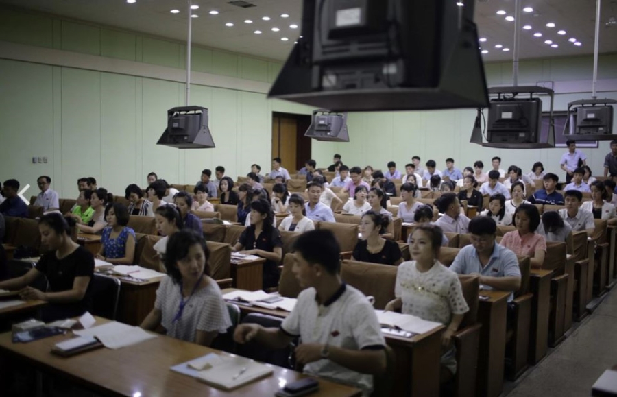 Gioi tre Trieu Tien: Doi song da sac va nhung doi thay ngam hinh anh 9
