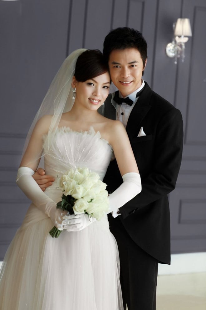 MC noi tieng TVB bi sa thai vi lo anh ngoai tinh voi phu nu co chong hinh anh 3