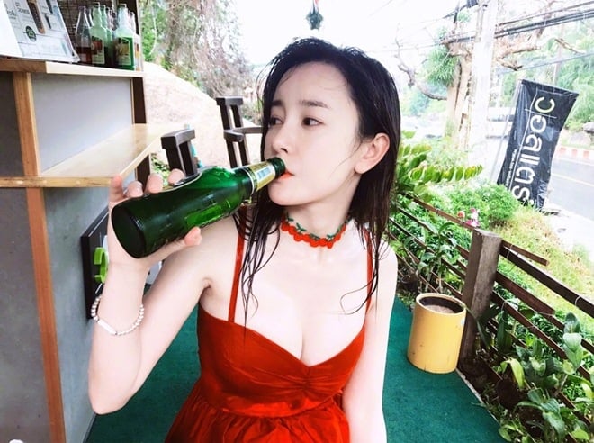 su nghiep tut doc cua sao nu bi tay chay vi giat chong dong nghiep hinh anh 1