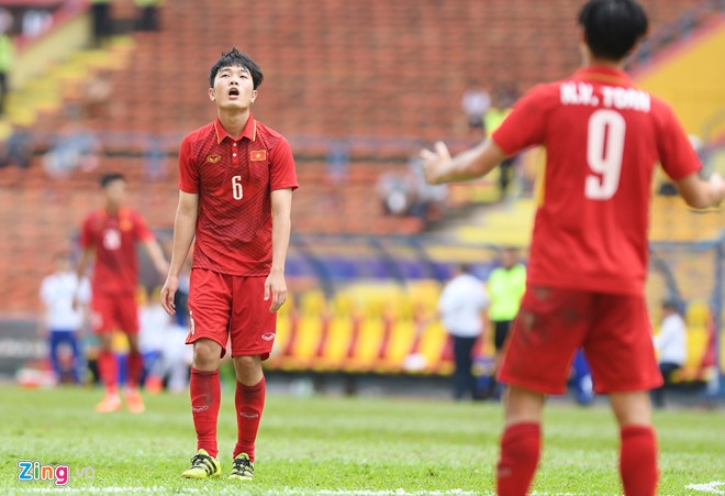 Xuan Truong, Van Hau bi 'treo gio' o SEA Games 29 hinh anh 1
