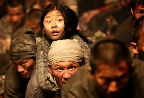 bom-tan-cua-song-joong-ki-danh-dam-khoc-liet-kich-ban-mot-chieu-1