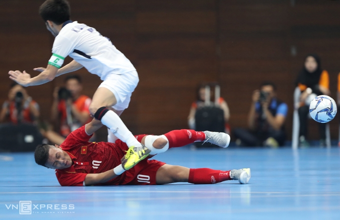 Futsal nam và nữ Việt Nam cùng thua Thái Lan