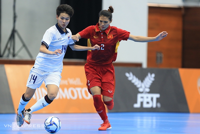 Futsal nam và nữ Việt Nam cùng thua Thái Lan