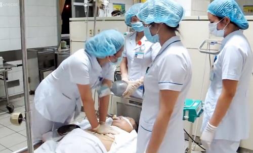 Kết quả hình ảnh cho Gia đình 8 người chết do tai biến chạy thận Hòa Bình đòi truy trách nhiệm