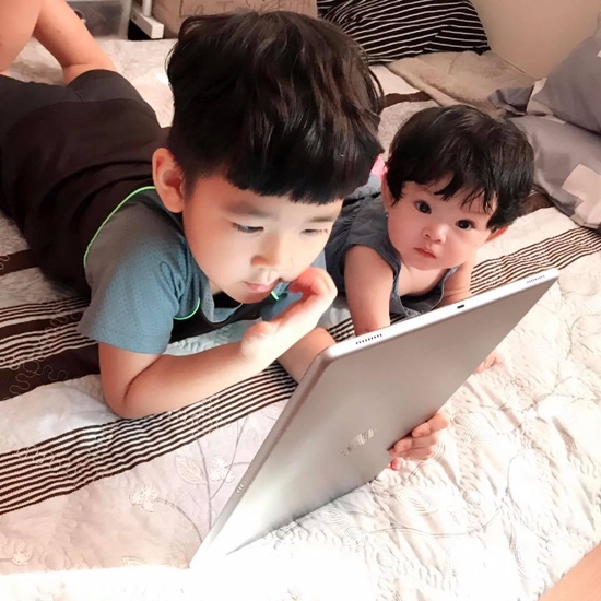 Cô thường xuyên