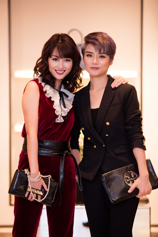 linh-nga-dien-set-do-hieu-gan-150-trieu-dong-di-event-8