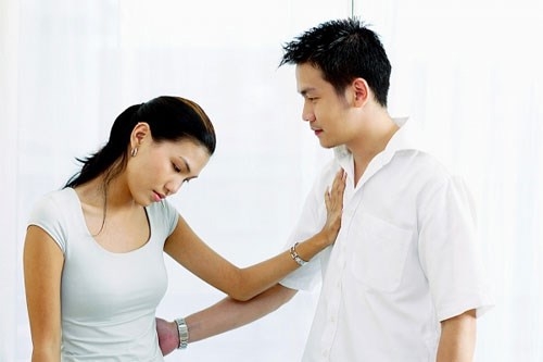 nham mat cho vo di xin mun con, vo “duoc the” xin lien 3 dua hinh anh 2