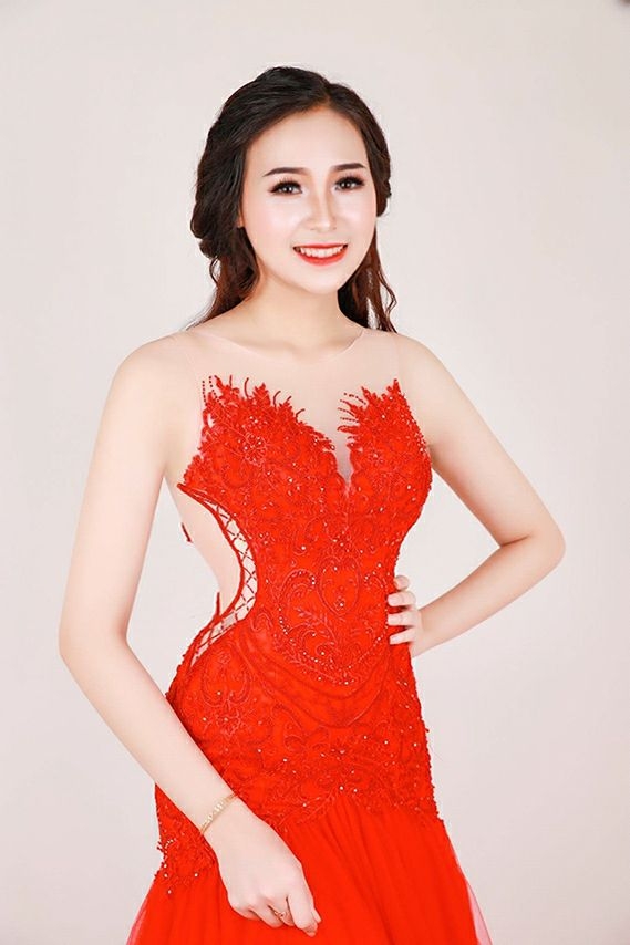 Đó cũng là lí do cô chọn quản trị kinh doanh, trường Đại học Lạc Hồng.