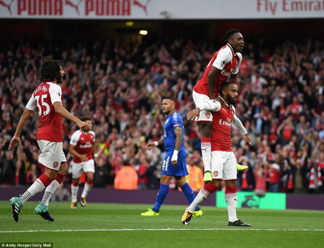 Stoke City – Arsenal: Thấp thỏm lo 