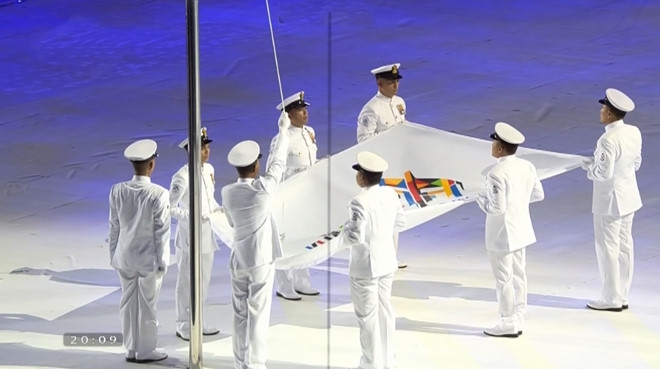 Khai mac SEA Games 29: Co Viet Nam tung bay tren san Bukit Jalil hinh anh 1