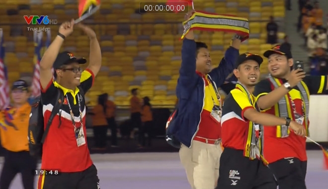 Khai mac SEA Games 29: Co Viet Nam tung bay tren san Bukit Jalil hinh anh 7