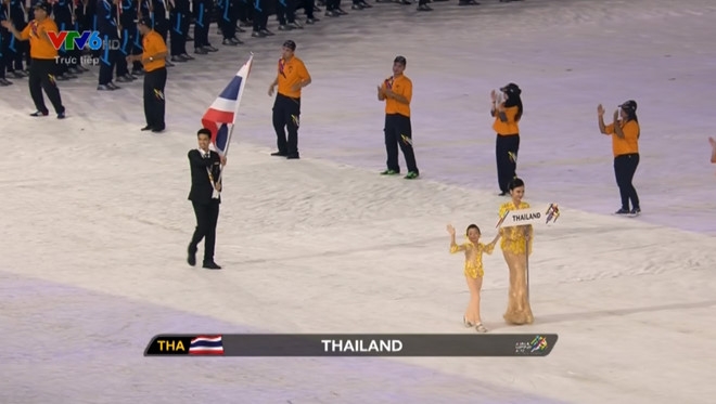 Khai mac SEA Games 29: Co Viet Nam tung bay tren san Bukit Jalil hinh anh 11