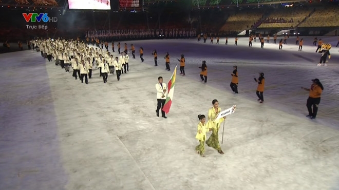 Khai mac SEA Games 29: Co Viet Nam tung bay tren san Bukit Jalil hinh anh 16